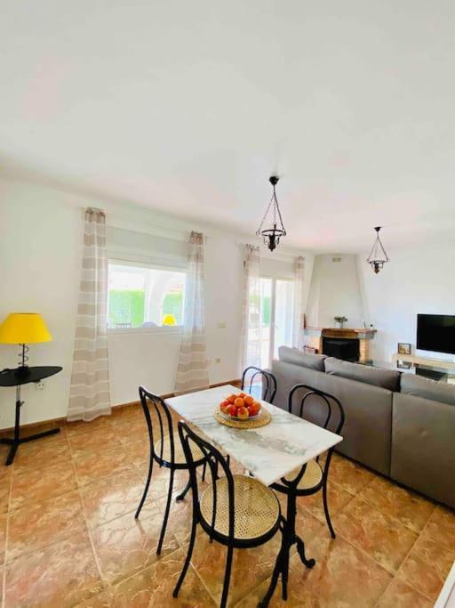 Villa Caramonte, En Costa Dorada Les Tres Cales Eksteriør bilde